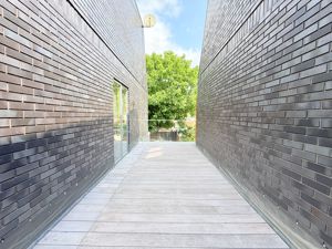 Photo 14- click for photo gallery